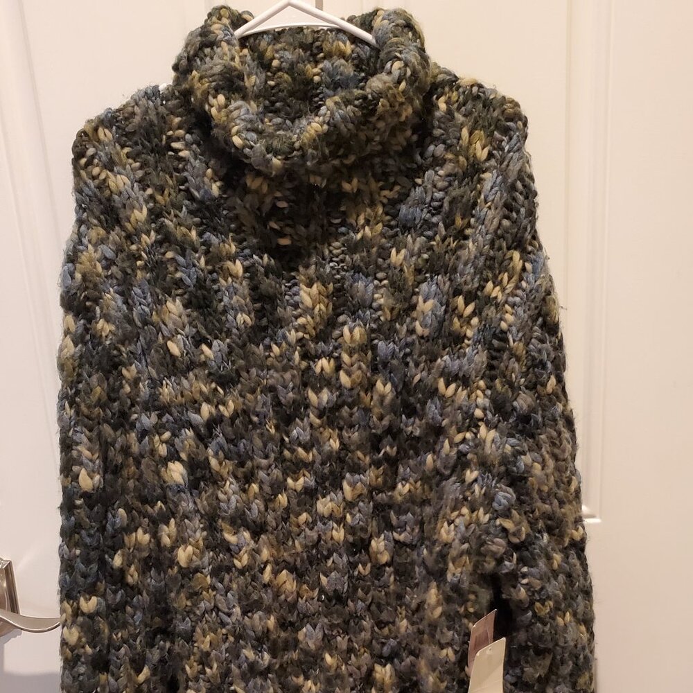 WOMANS VINTAGE MULTICOLORED SWEATER BY ILLIG